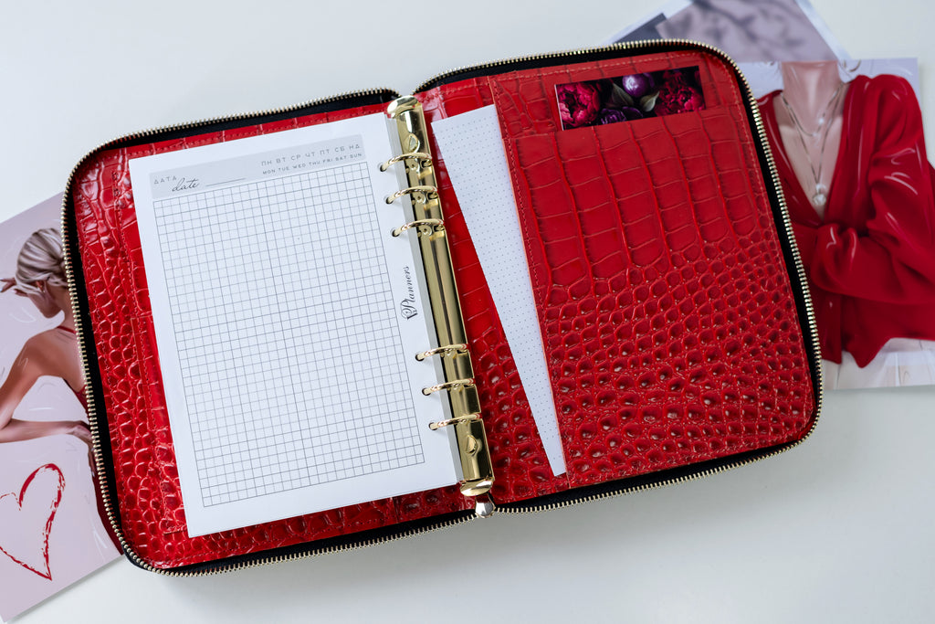 Cyprus, Limassol. Bag'planner. Double zippered leather planner organizer A5.