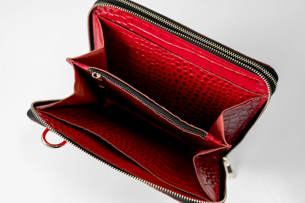 Cyprus, Limassol. Bag'planner. Double zippered leather planner organizer A5.