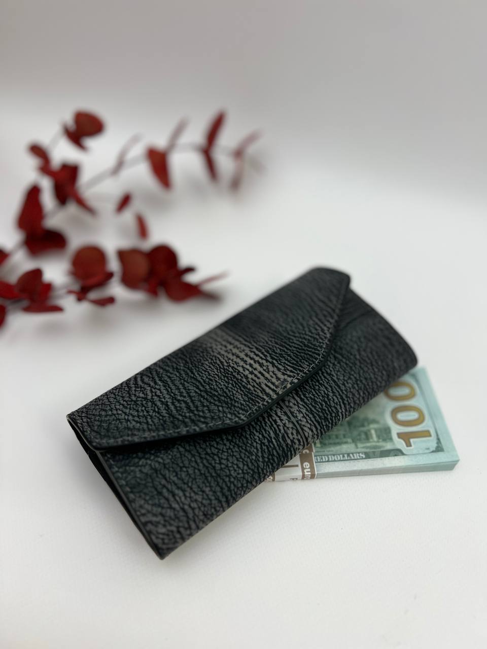 Cyprus, Limassol Real 🦈shark🦈leather wallet