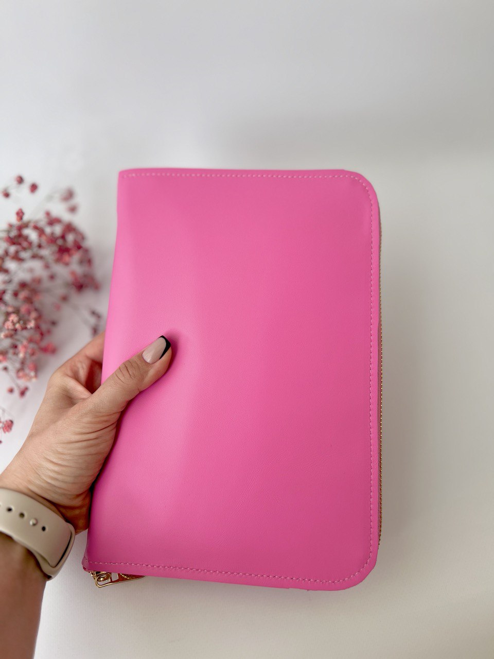 Pink leather zip cover for notebook A5