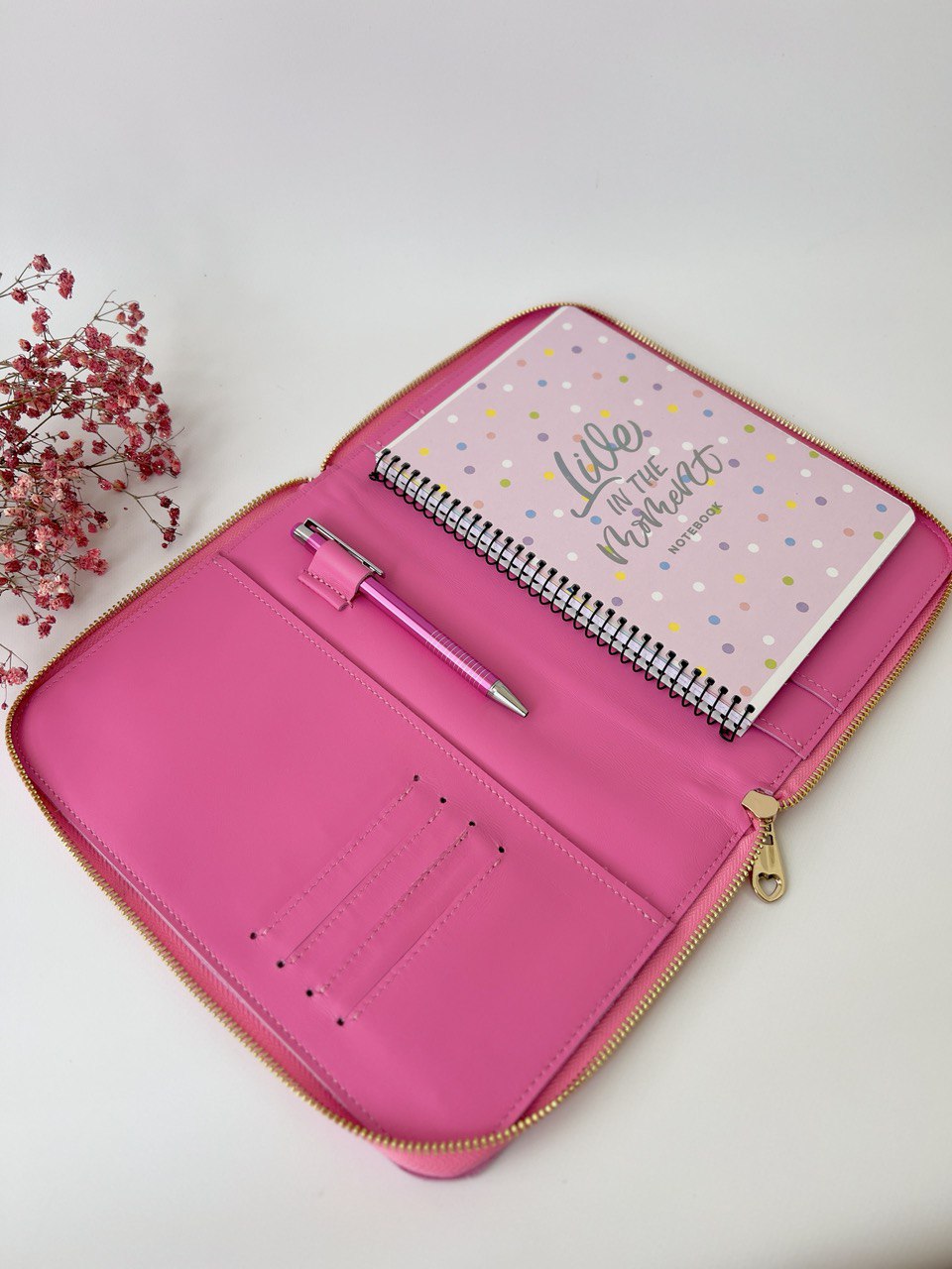 Pink leather zip cover for notebook A5