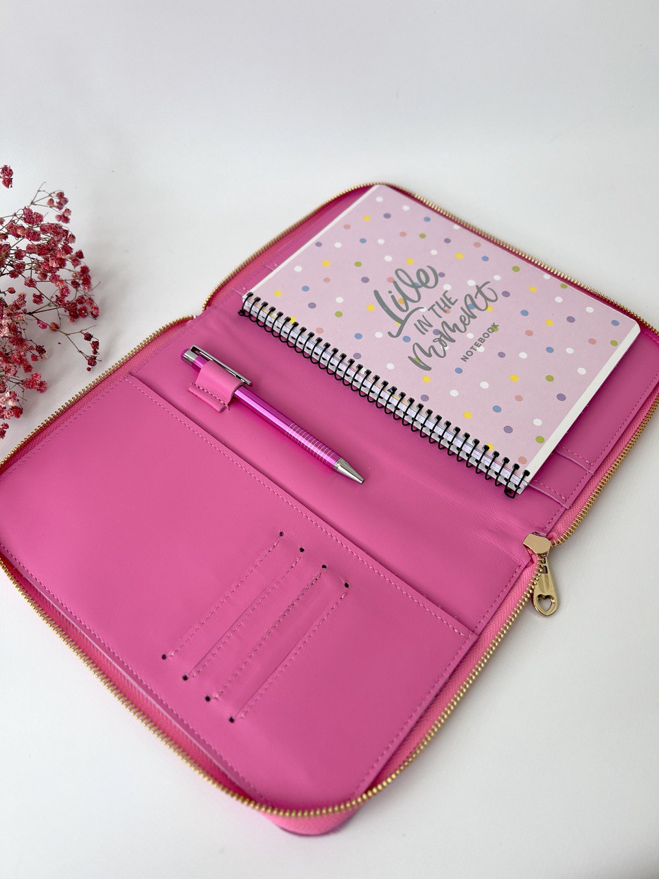 Pink leather zip cover for notebook A5