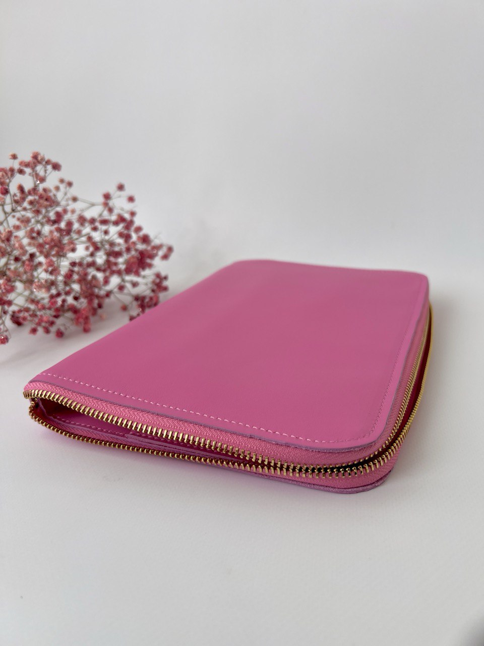 Pink leather zip cover for notebook A5