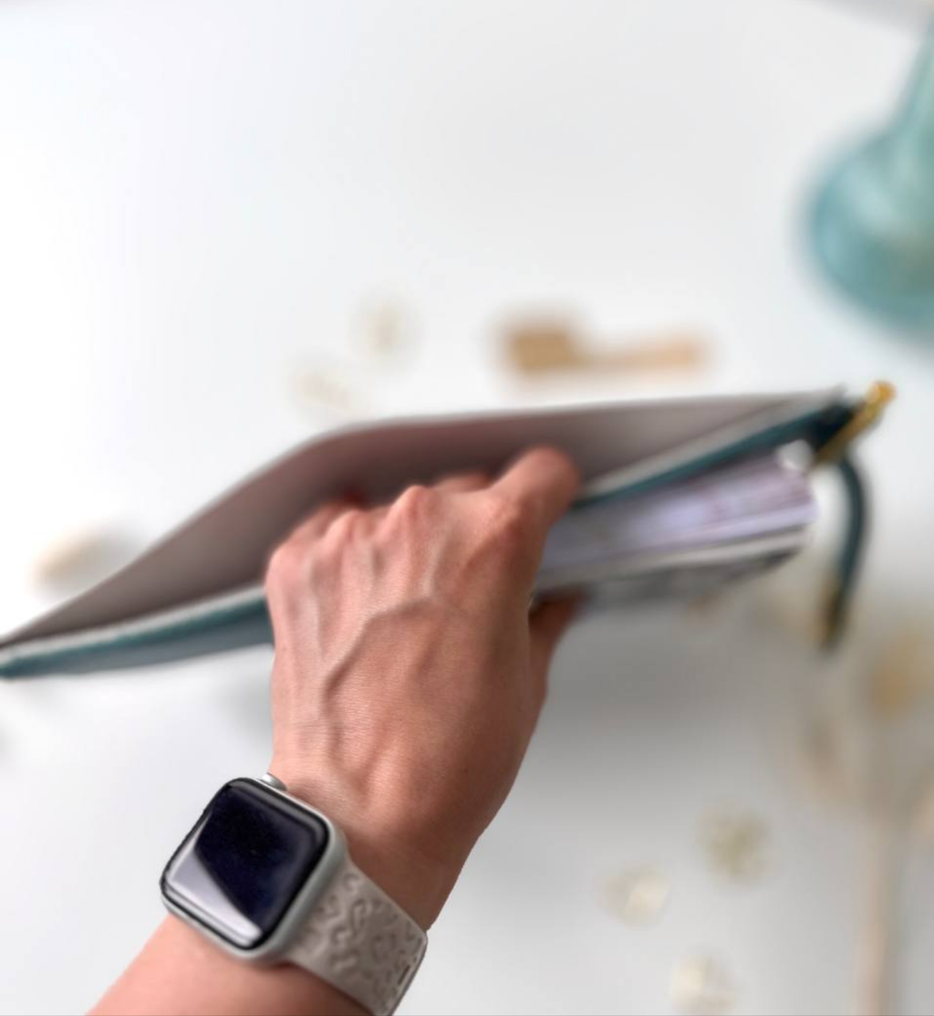 Leather wallet notebook cover mini A7 dated week 2026 big binder.