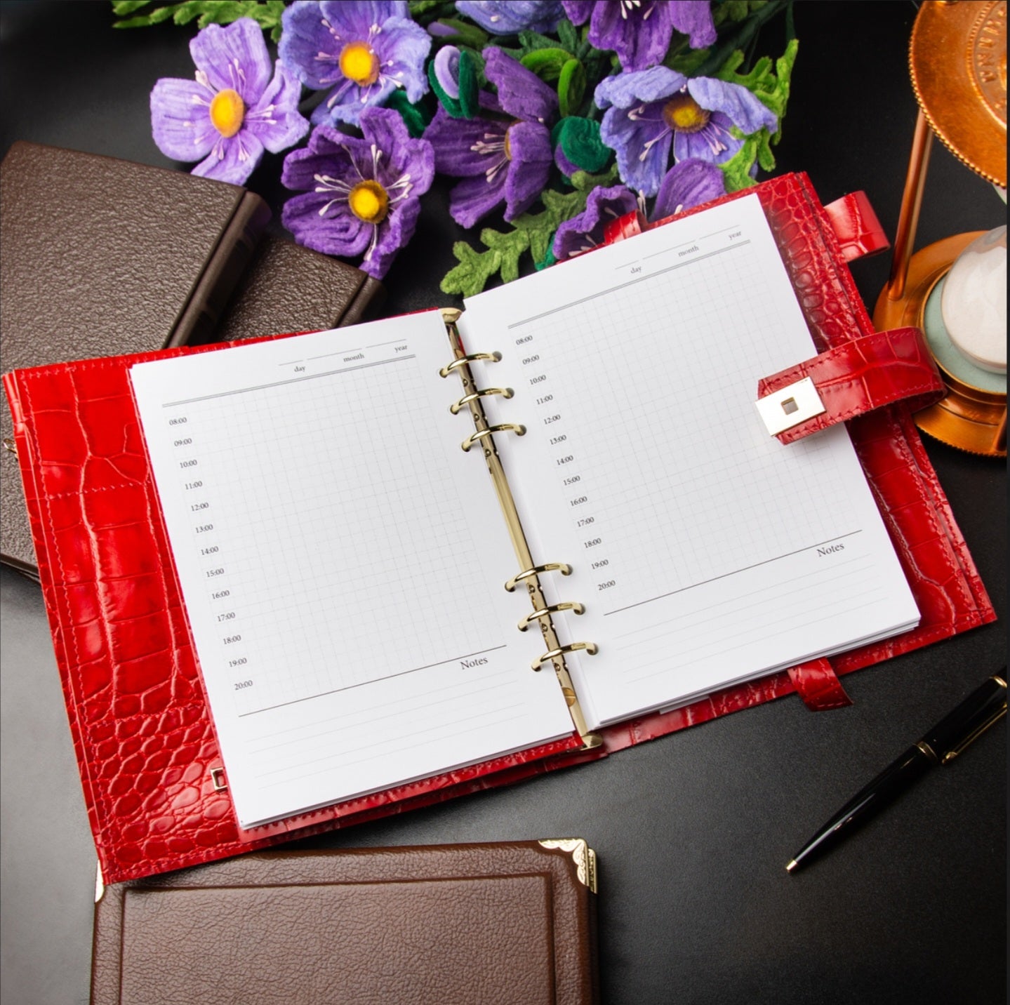 The "Lady's plans" leather planner A5.