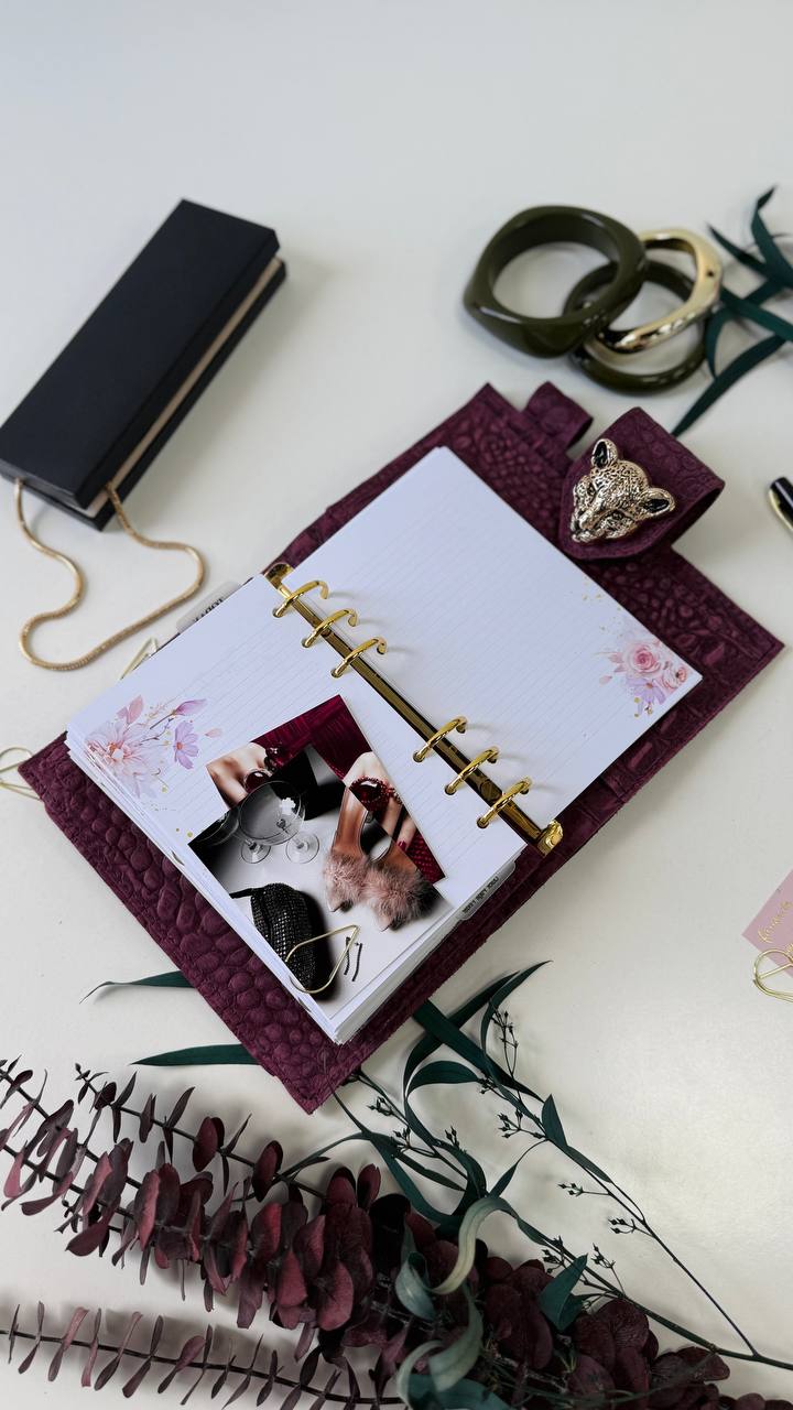 Luxurious A6 Genuine Leather Planner Binder – Crocodile Embossed Burgundy with Gold Leopard Clasp