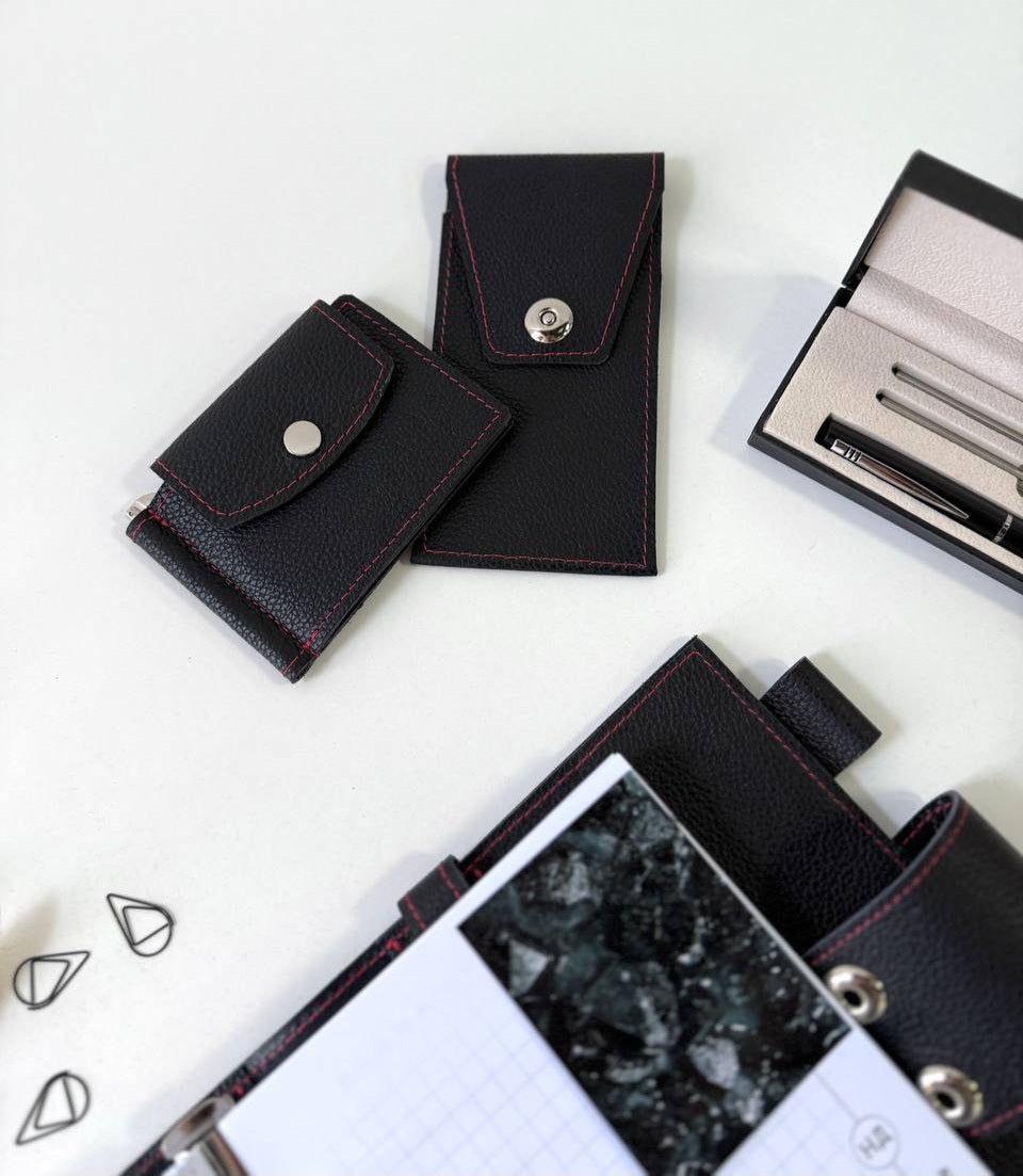 An exquisite and functional gift set for those who appreciate elegance and order.
