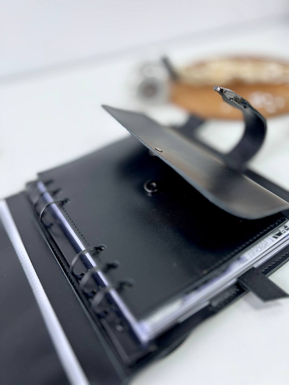 Black Natural Leather Planner A5 binder 6 rings, black classic leather notebook cover with binder 6 rings for documents format A4 and A5.