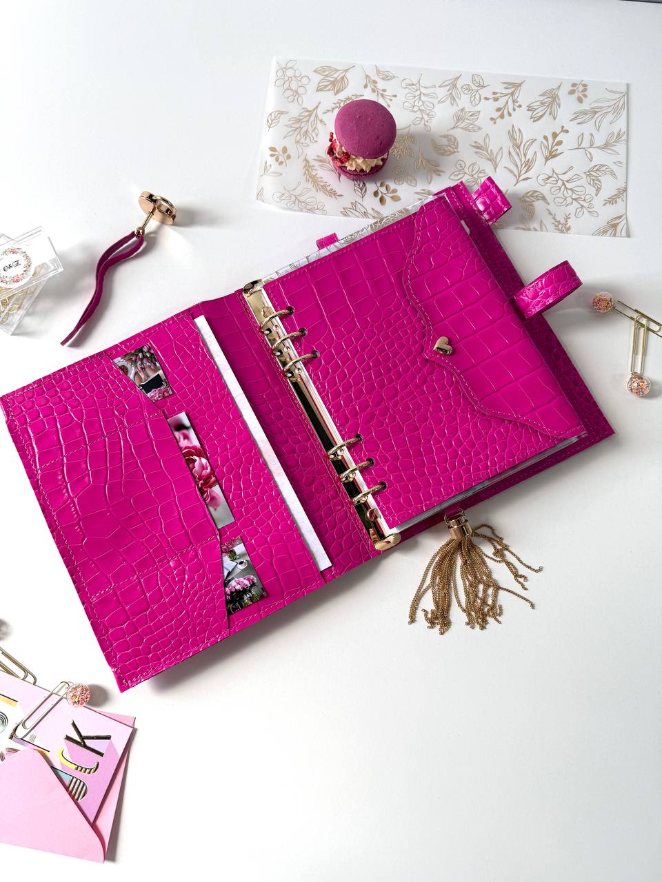 Hot pink leather planner A5 for documents A4 and A5 format. Weekly planning.