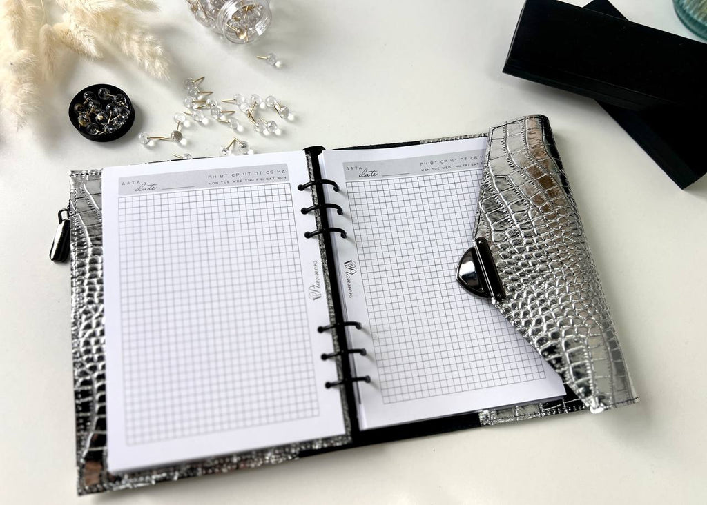 Rare silver leather like a mirror. Perfect leather planner A5.
