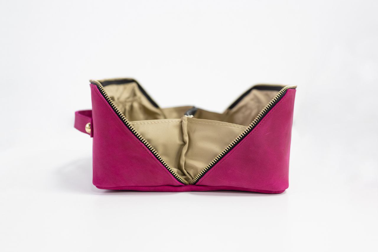 Bridesmaid gifts, Leather makeup bag, Mothers day gift, Personalized gift, Bridesmaid, Gift for her, pink cosmetic bag.