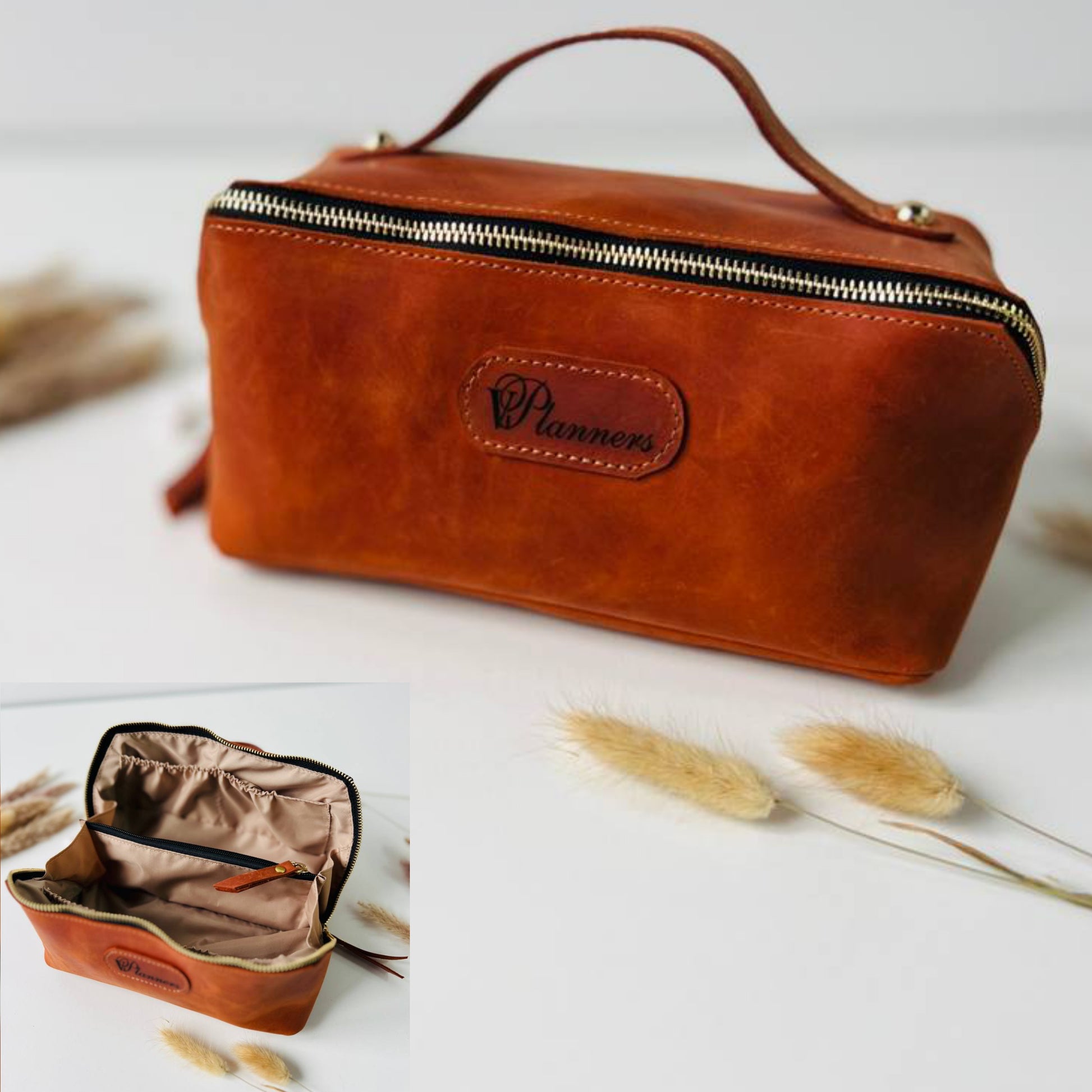 Bridesmaid gifts, Leather makeup bag, Mothers day gift, Personalized gift, Bridesmaid, Gift for her, pink cosmetic bag.