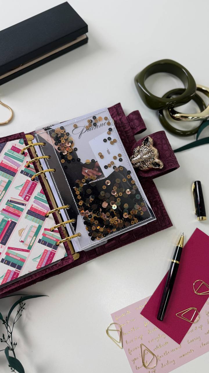 Luxurious A6 Genuine Leather Planner Binder – Crocodile Embossed Burgundy with Gold Leopard Clasp