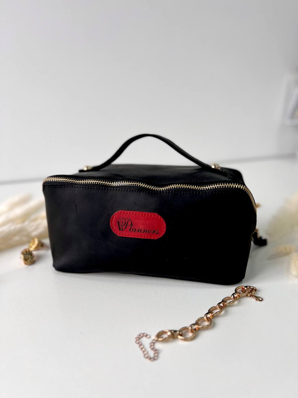 Bridesmaid gifts, Leather makeup bag, Mothers day gift, Personalized gift, Bridesmaid, Gift for her, pink cosmetic bag.