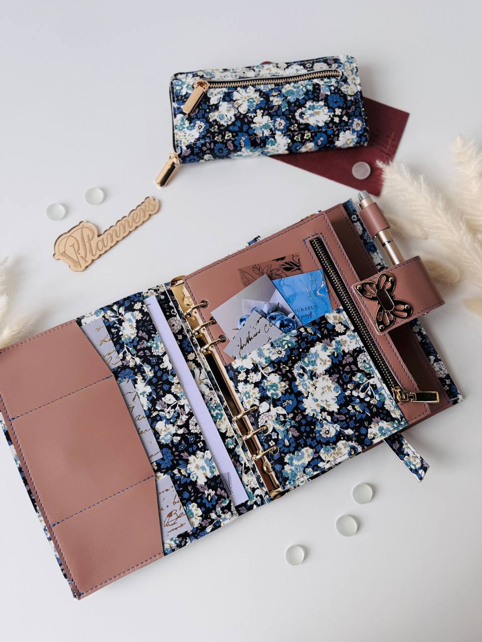 Flowers leather planner A5 binder with wallet.
