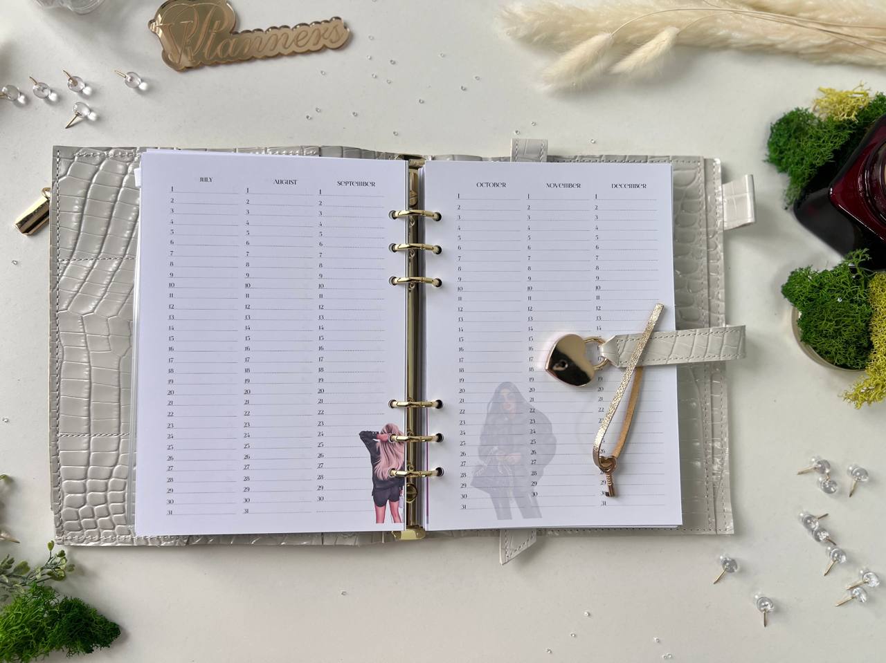 Secret lock Leather planner A5 big binder everyday planning.