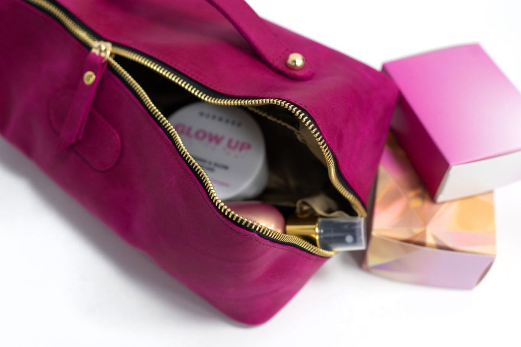 Bridesmaid gifts, Leather makeup bag, Mothers day gift, Personalized gift, Bridesmaid, Gift for her, pink cosmetic bag.