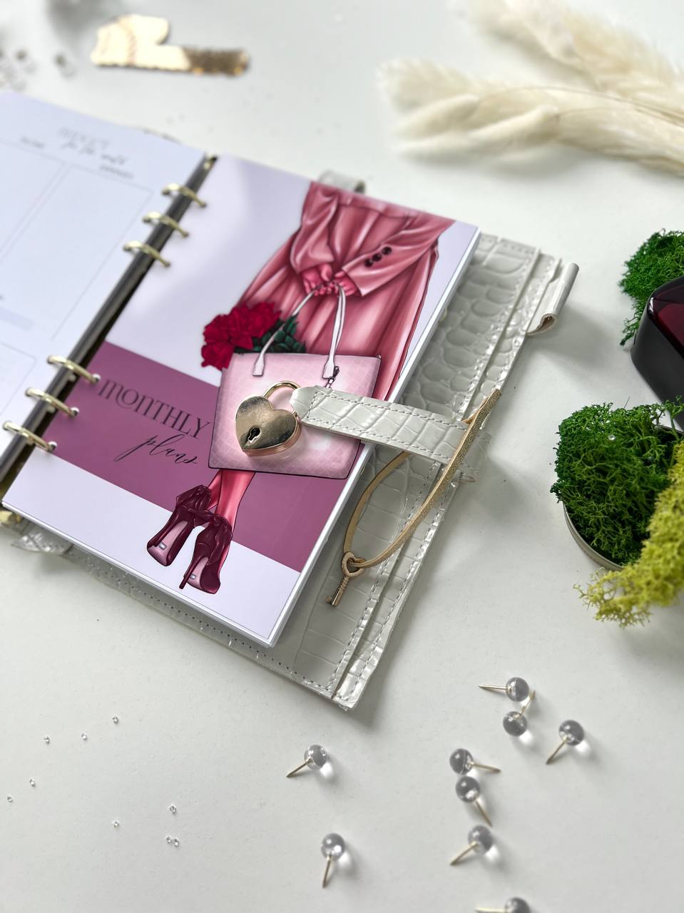 Secret lock Leather planner A5 big binder everyday planning.