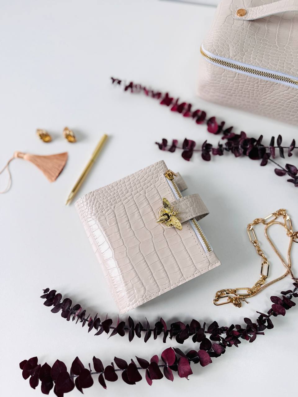 Leather Gift set notebook cover A7 with bag organizer.