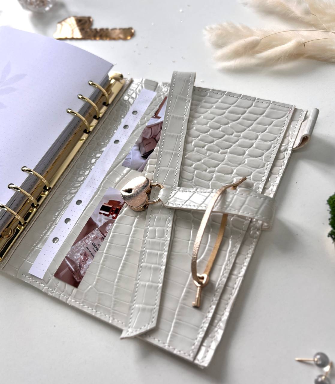 Secret lock Leather planner A5 big binder everyday planning.