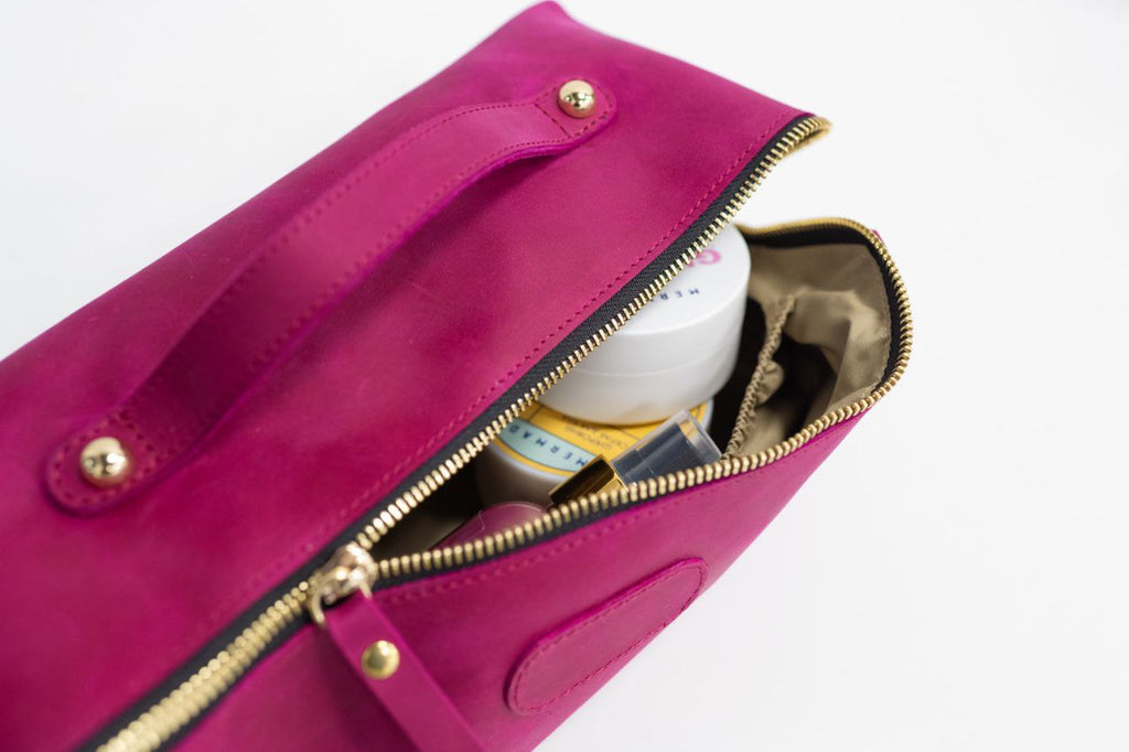 Bridesmaid gifts, Leather makeup bag, Mothers day gift, Personalized gift, Bridesmaid, Gift for her, pink cosmetic bag.