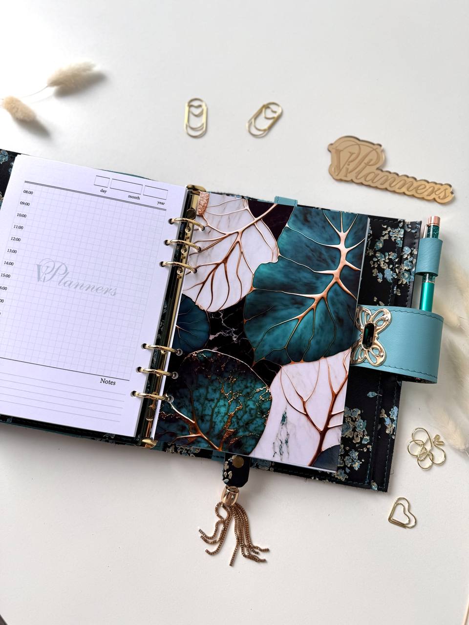 Flowers leather planner A5 binder.