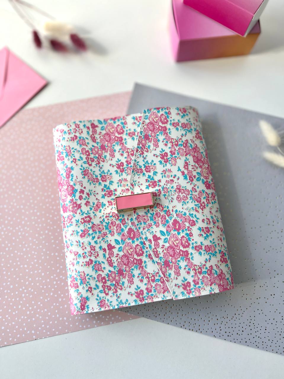 Flowers limited collection A5.