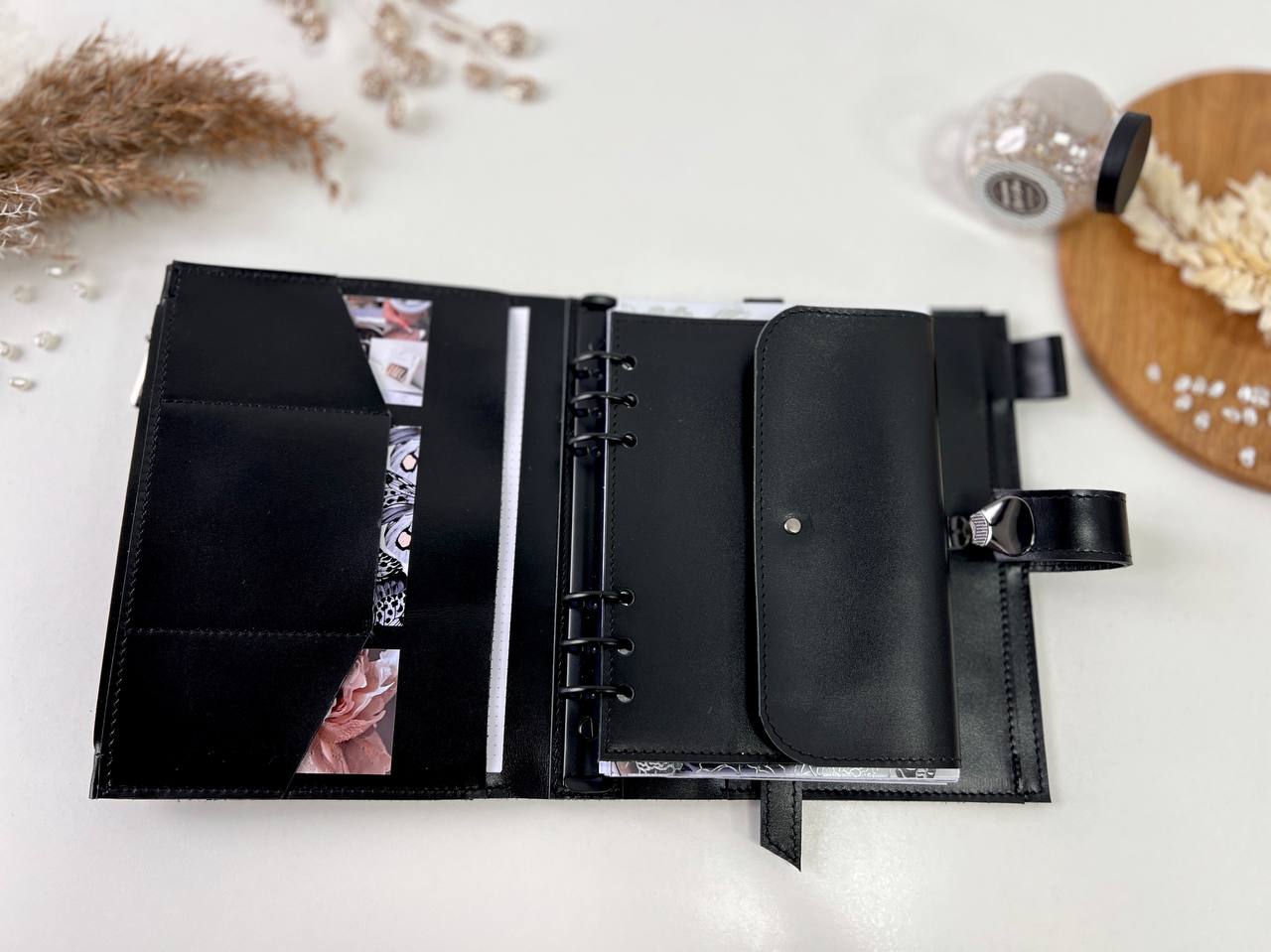 Black Natural Leather Planner A5 binder 6 rings, black classic leather notebook cover with binder 6 rings for documents format A4 and A5.
