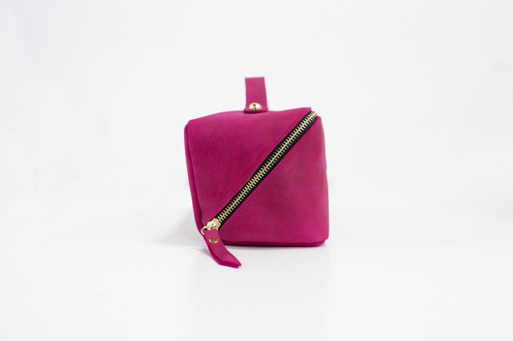 Bridesmaid gifts, Leather makeup bag, Mothers day gift, Personalized gift, Bridesmaid, Gift for her, pink cosmetic bag.