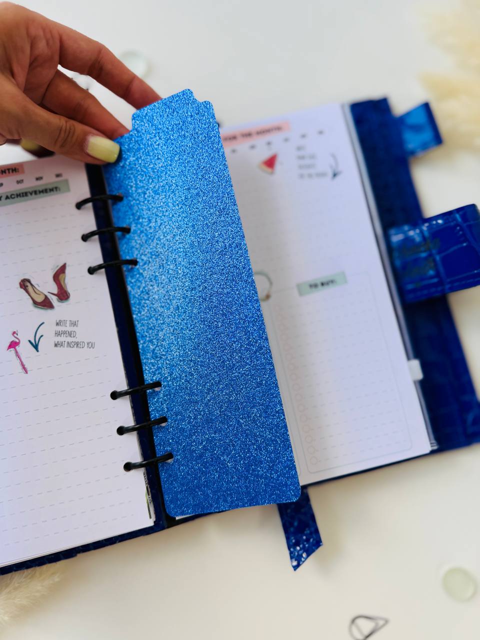 Personalized leather planner big binder A5- cover for documents A4 and A5 format.