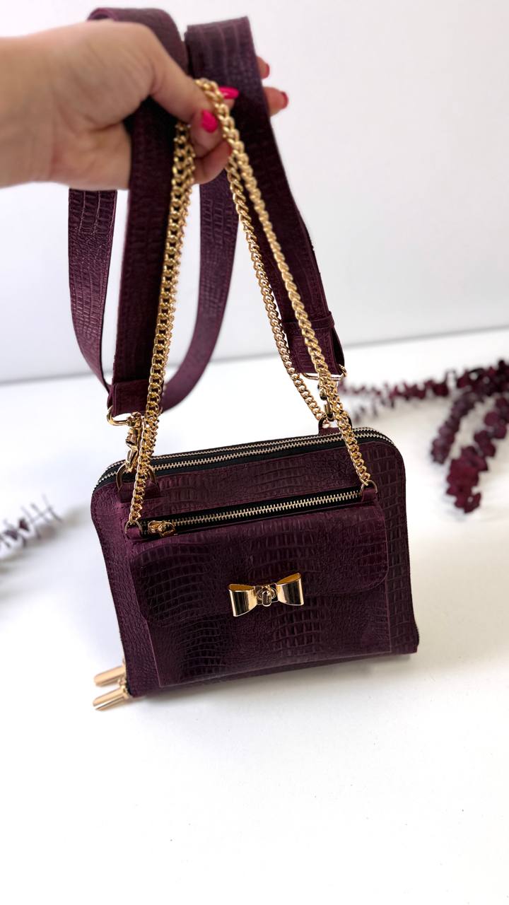 Discover the Perfect Union of Form and Function with Our Burgundy Croc A5 Bag-Planner
