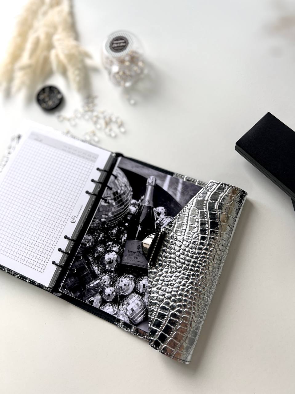 Rare silver leather like a mirror. Perfect leather planner A5.