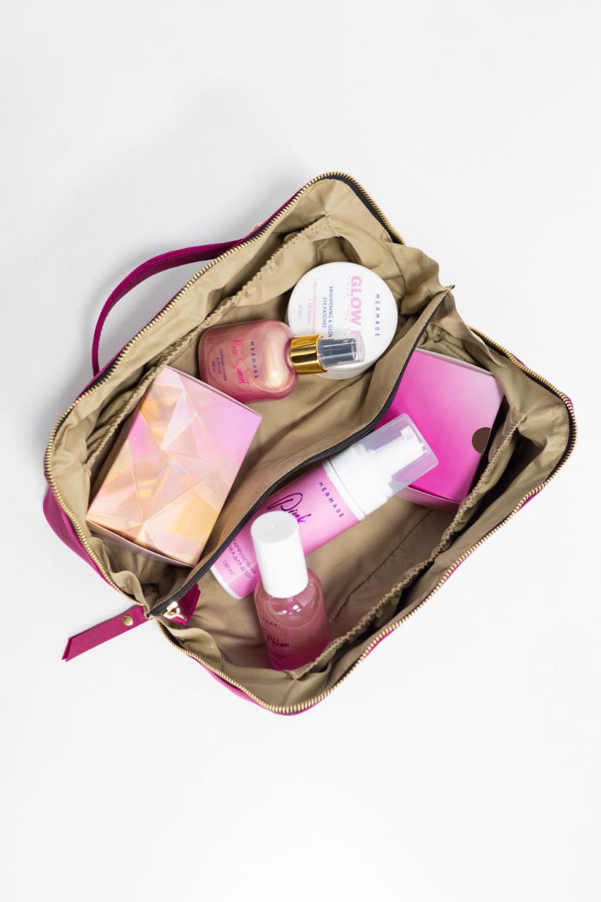 Bridesmaid gifts, Leather makeup bag, Mothers day gift, Personalized gift, Bridesmaid, Gift for her, pink cosmetic bag.